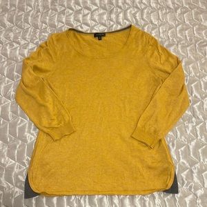 Limited Sweater Color Mustard Size L